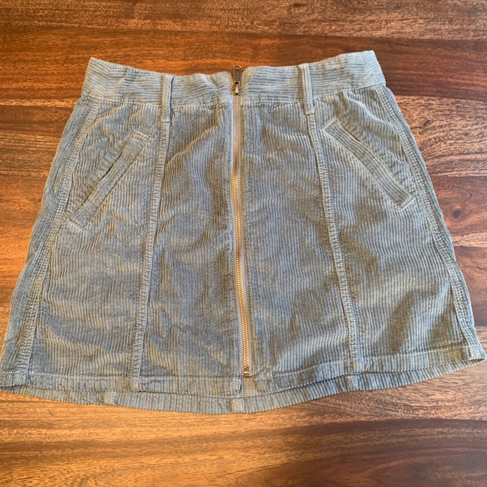 skirt